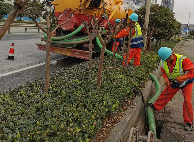 老城镇市政管道清淤
